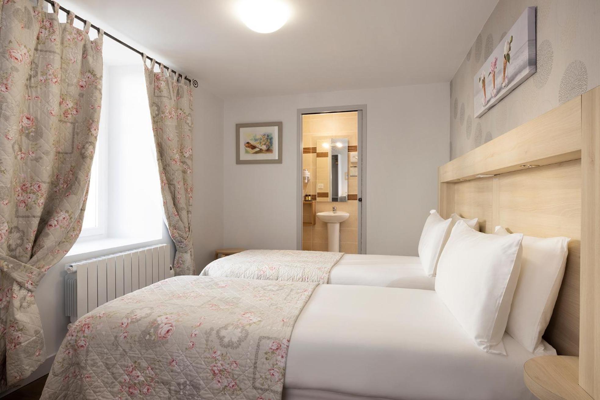 Hotel De Lion Sur Mer Екстер'єр фото