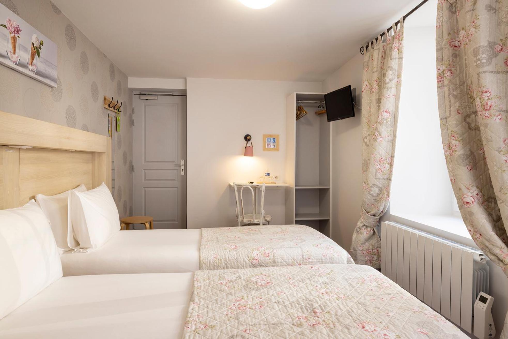 Hotel De Lion Sur Mer Екстер'єр фото