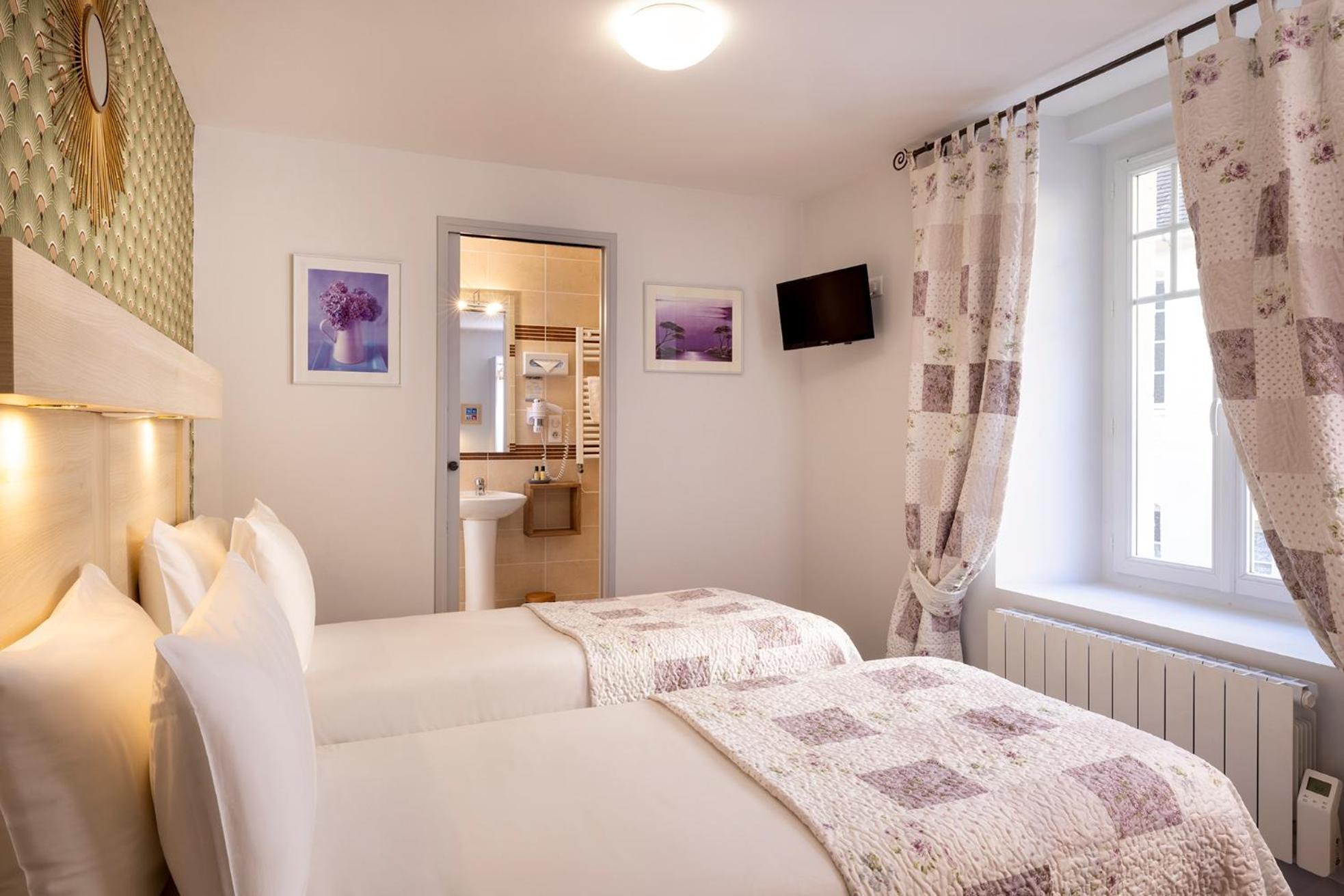 Hotel De Lion Sur Mer Екстер'єр фото