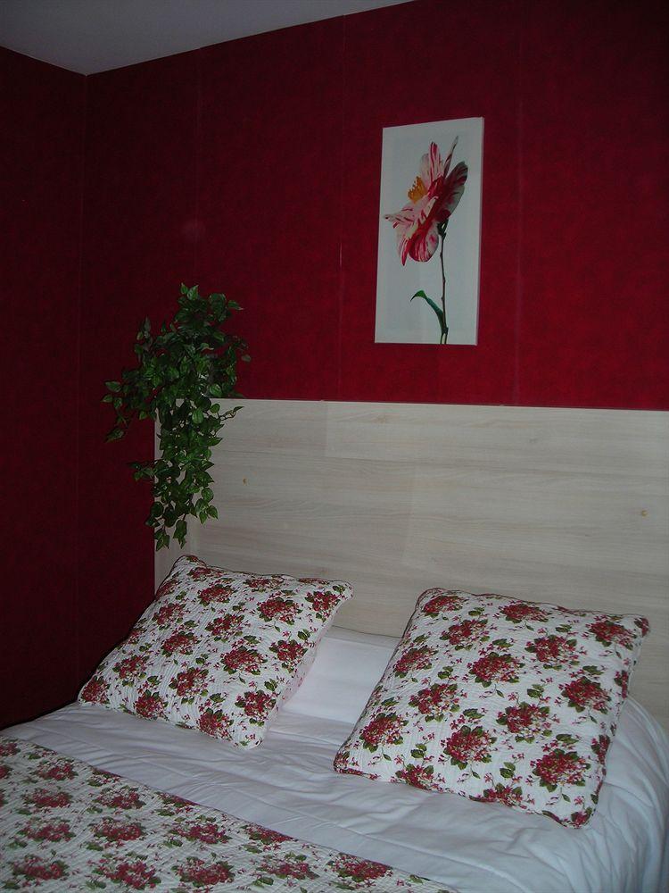 Hotel De Lion Sur Mer Екстер'єр фото